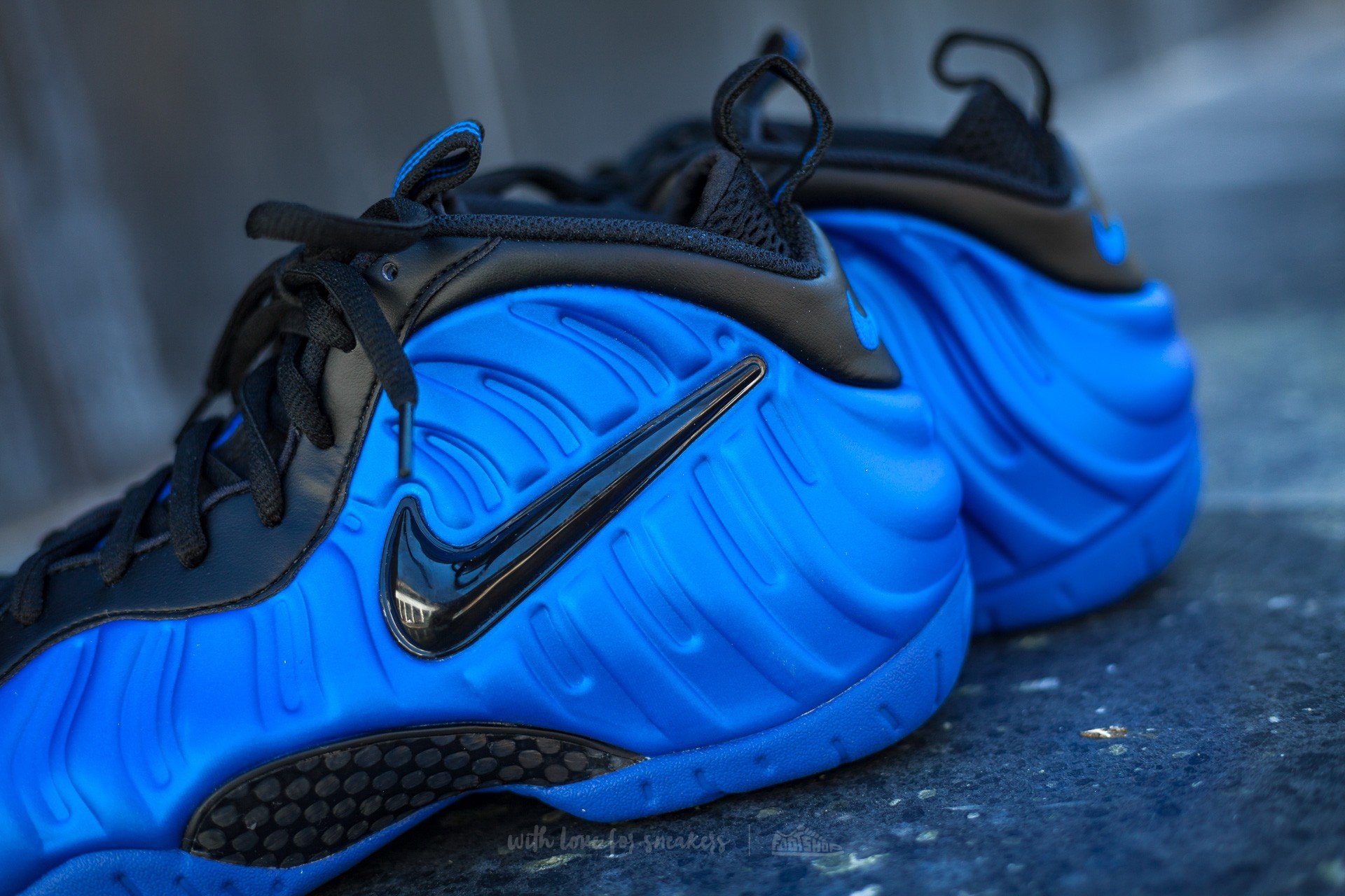 Cheap mens nike on sale foamposite