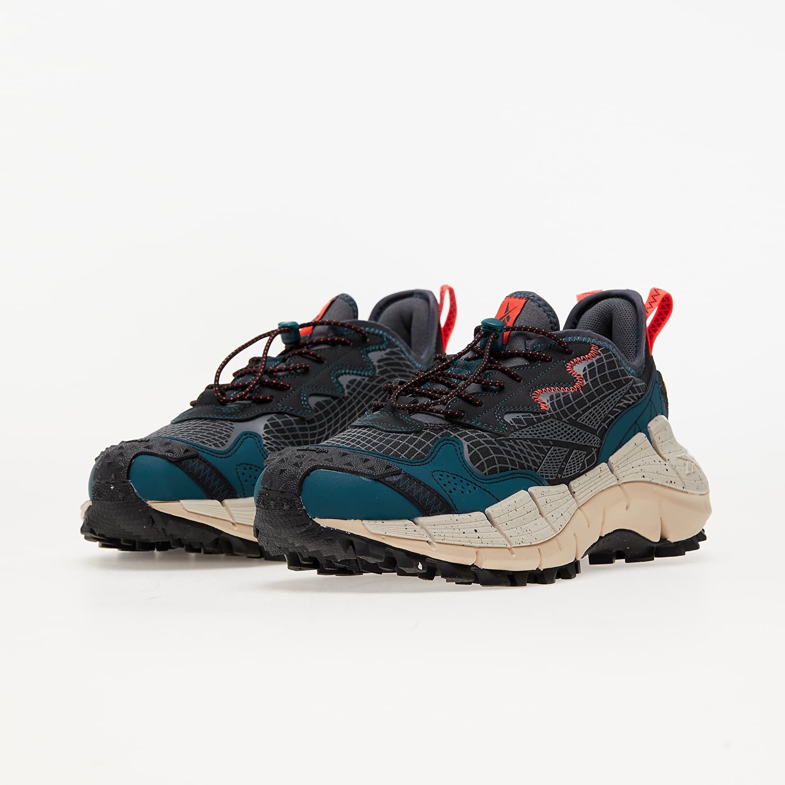 Miesten kengät Reebok Zig Kinetica II Edge Core Black/ Mid Pink/ Mode Beige