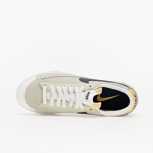 Women s shoes Nike W Blazer Platform Light Stone Off Noir Summit