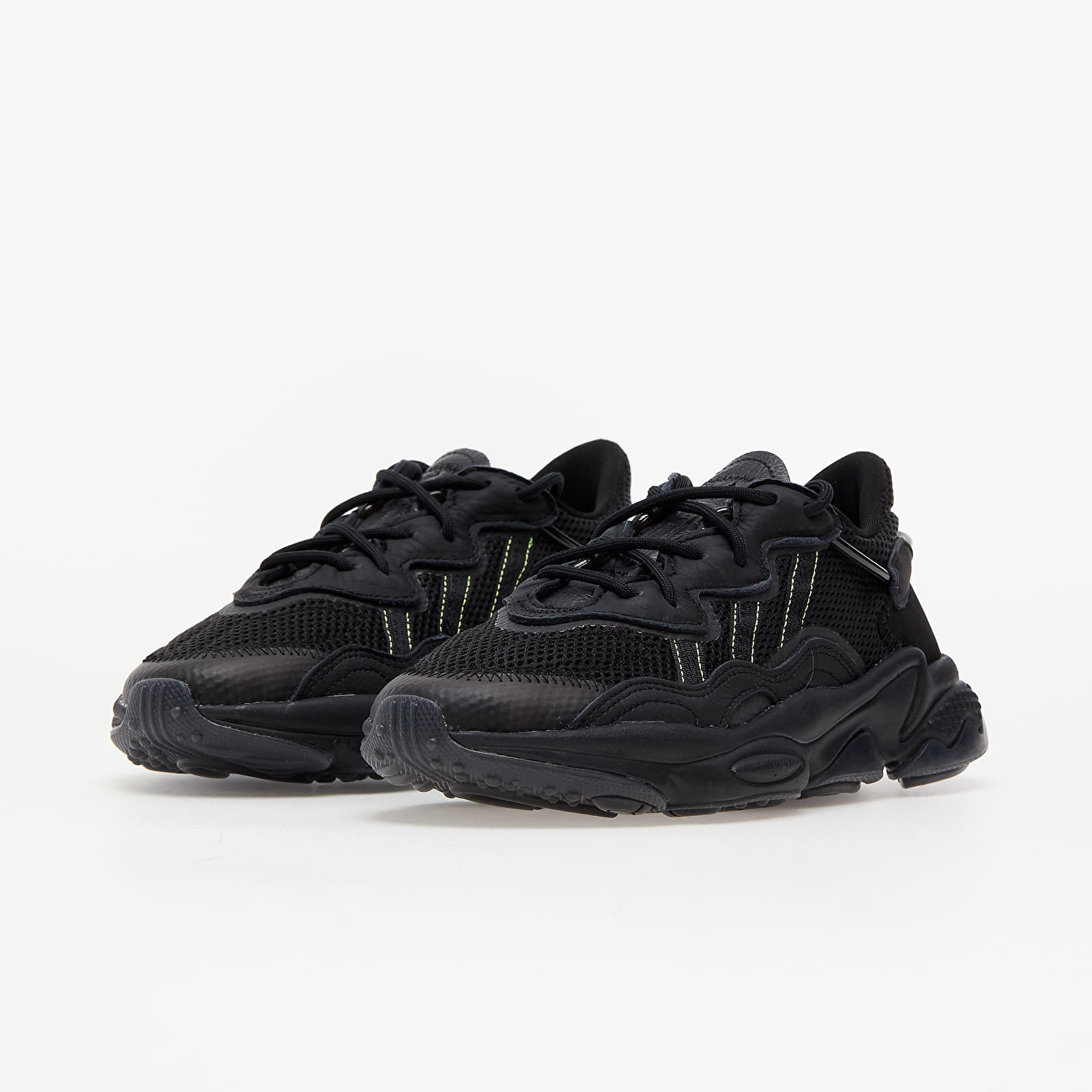 Sko til mænd adidas Ozweego Core Black/ Core Black/ Bold Blue