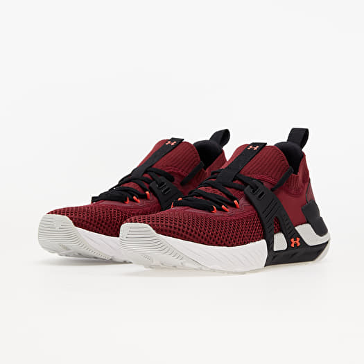 Nike adidas puma under armour online