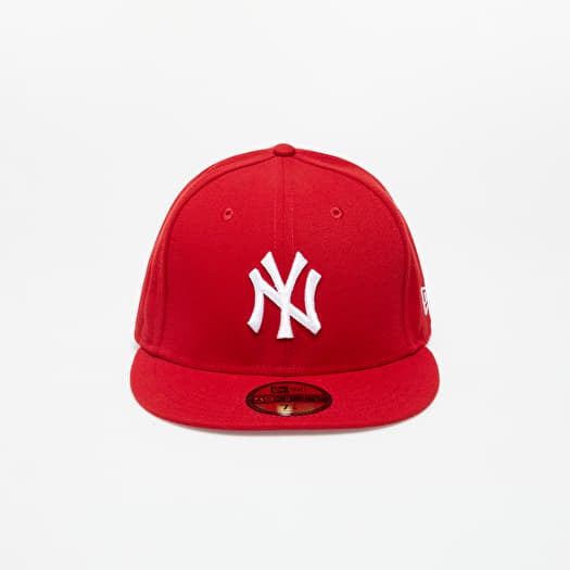 Kšiltovka New Era 59Fifty MLB Basic New York Yankees Cap Scarlet/ White