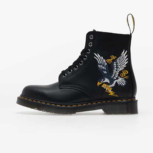 Men s shoes Dr. Martens 1460 Souvenir Black Nappa Footshop
