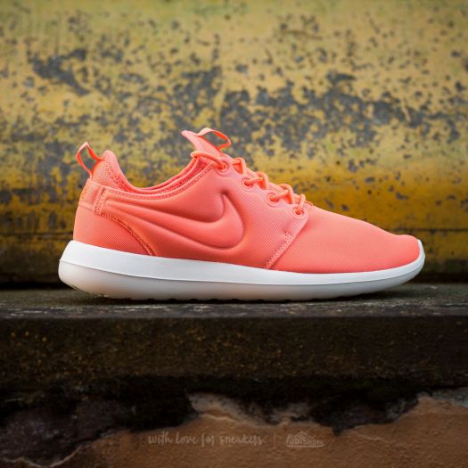Roshe 2 deals womens