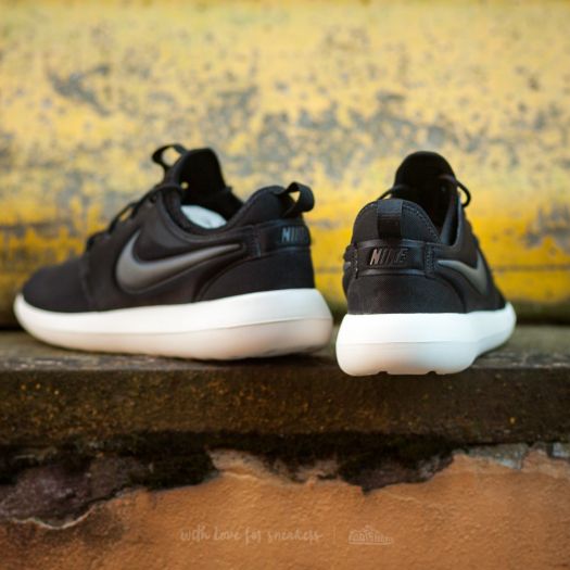 Roshe womens black anthracite top