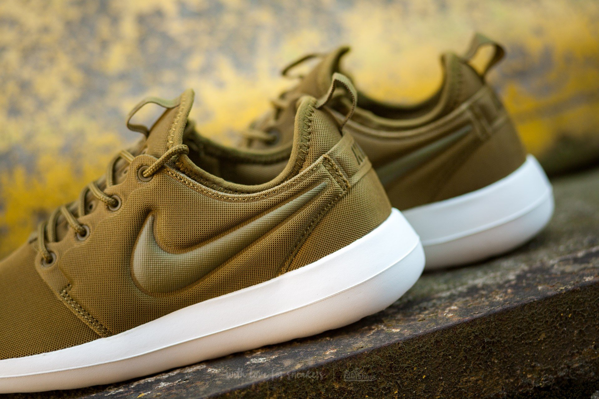 Women s shoes Nike W Roshe Two Olive Flak Olive Flak Sail Dark Loden Footshop