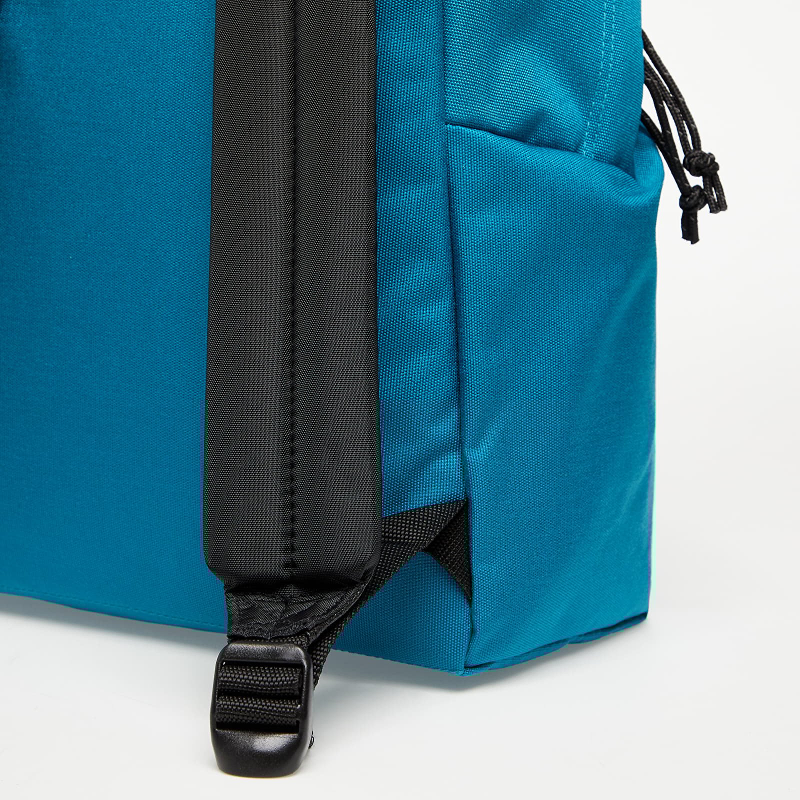 Zaini EASTPAK Padded Pak'r Backpack Cosmos Blue
