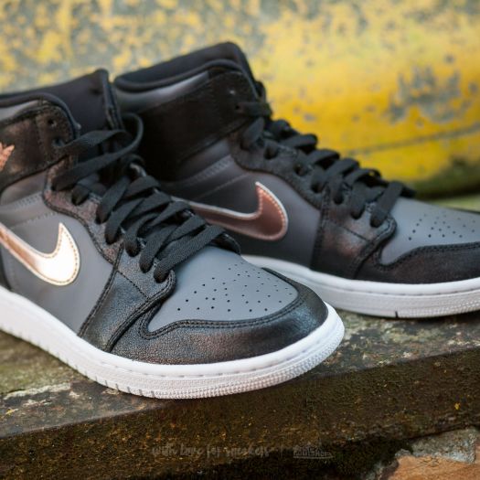 Men s shoes Air Jordan 1 Retro High Bronze Medal Black Metallic Red Bronze Dark Grey White Footshop