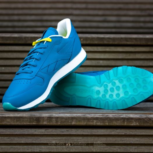 Reebok turquoise trainers shop
