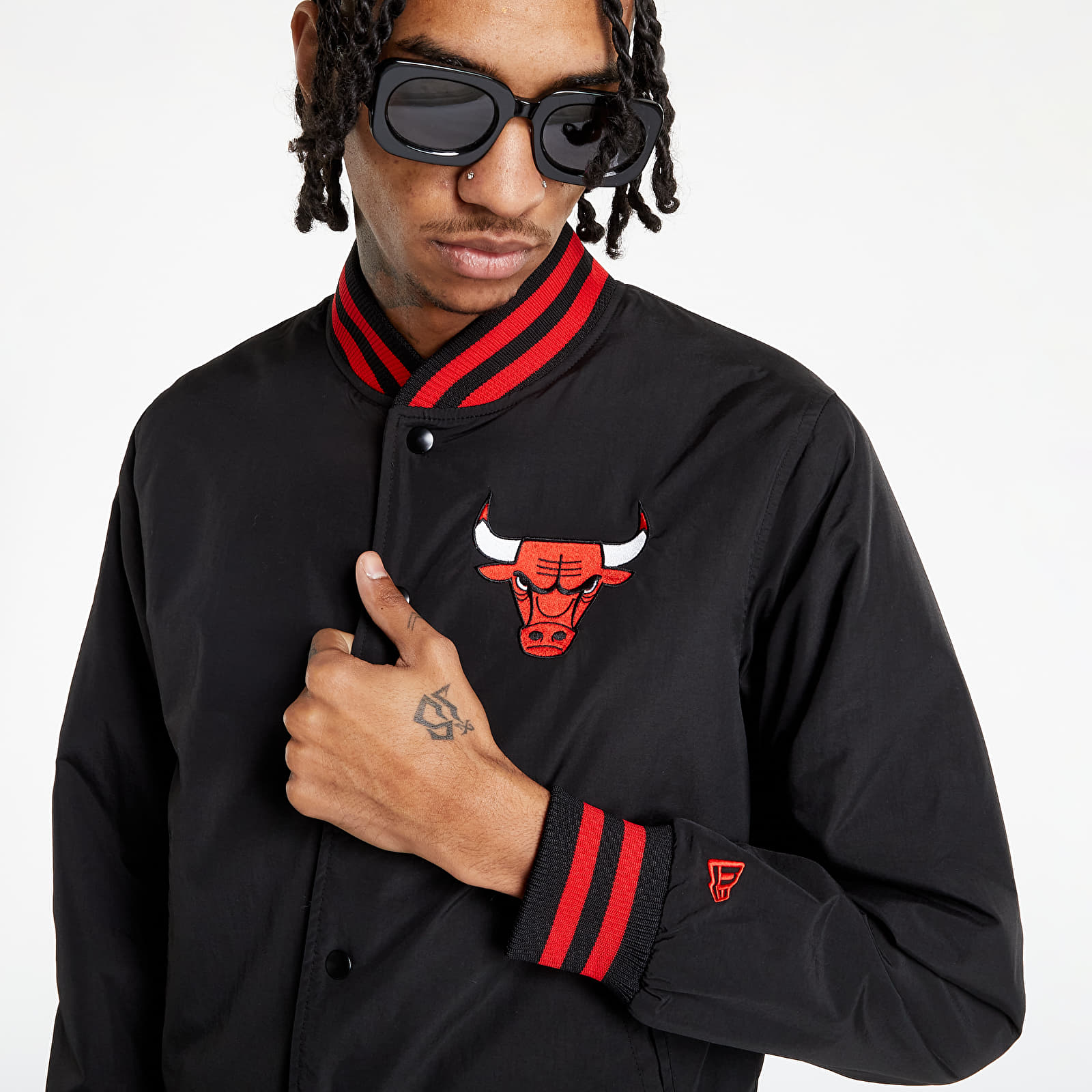 Bombers New Era NBA Team Wordmark Bomber Chicago Bulls Black