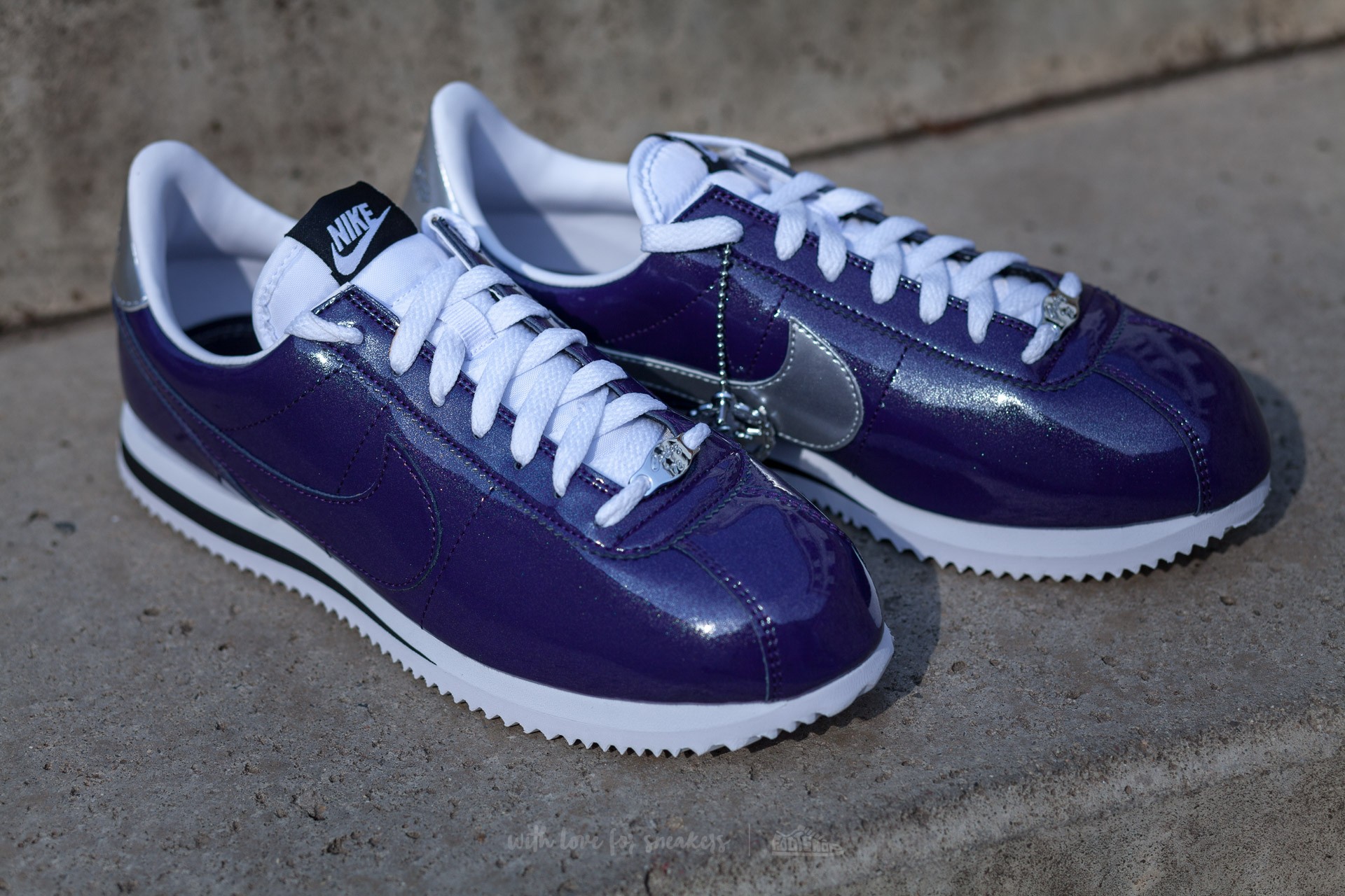 Men s shoes Nike Cortez Basic Premium QS Ink Ink White Metallic Silver Footshop