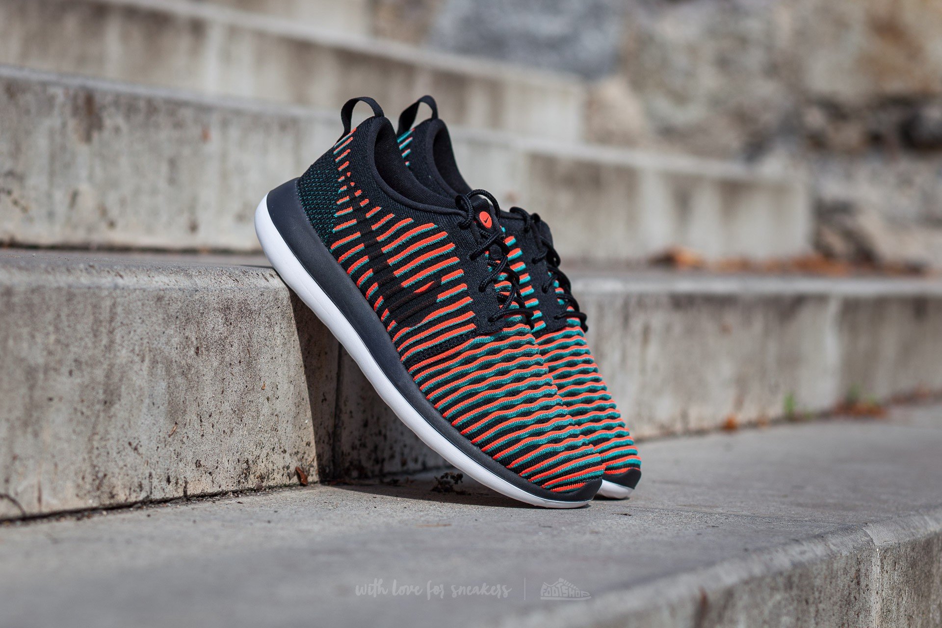Nike roshe two on sale flyknit mujer verdes