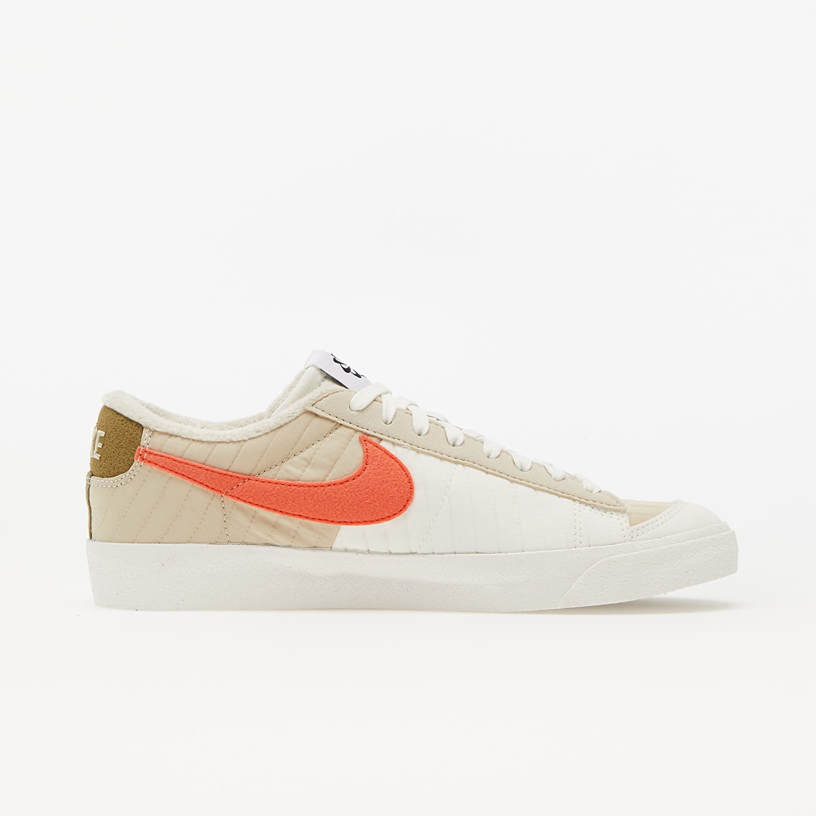 Skor för män Nike Blazer Low '77 Premium Sail/ Rattan-Brown Kelp-Orange