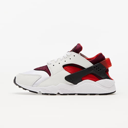 Red and black nike huarache outlet