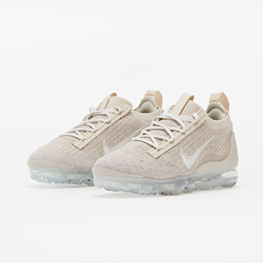 Nike vapormax flyknit white womens 2025