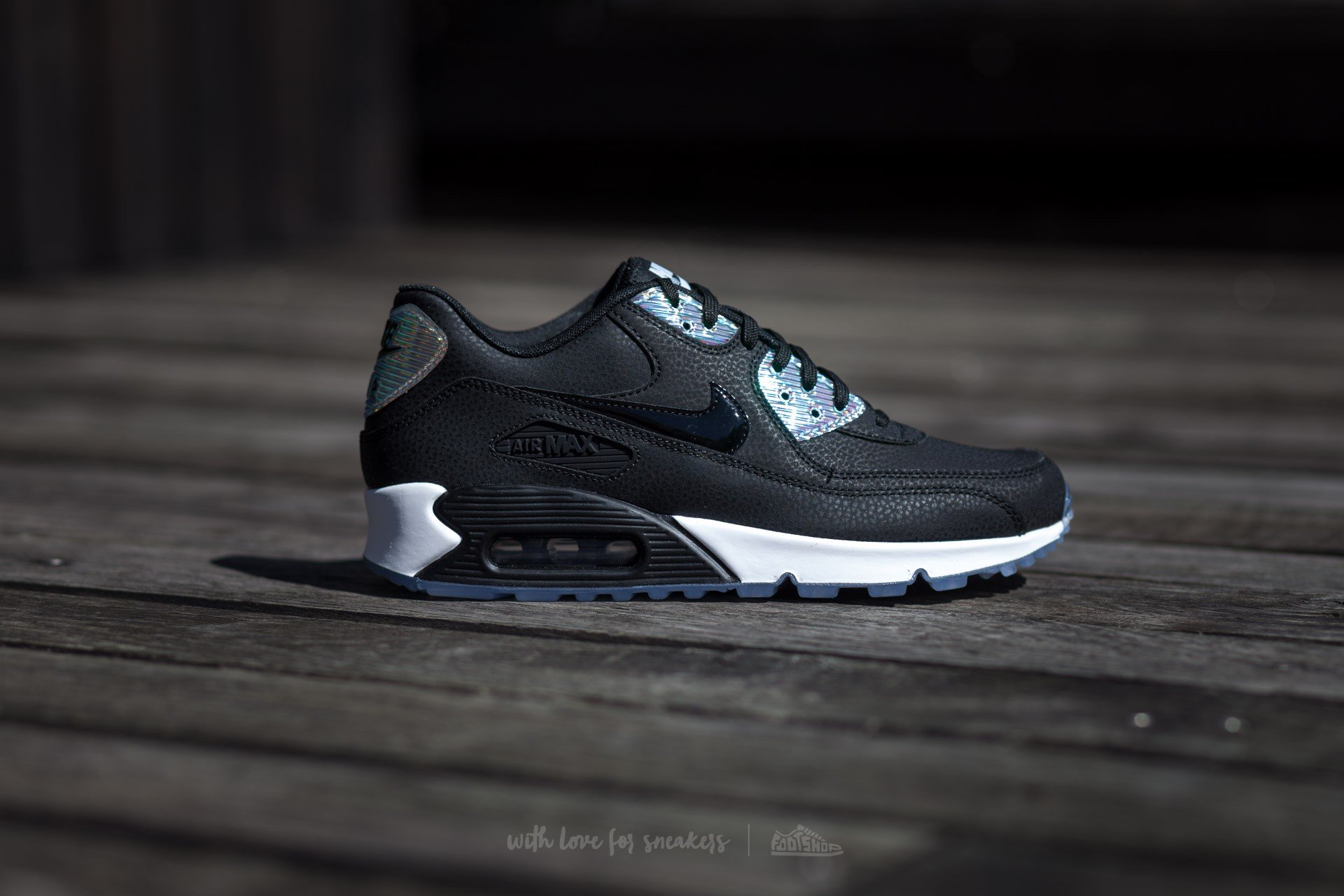 Naisten kengät Nike Wmns Air Max 90 Premium Black/ Black-Pure Platinum