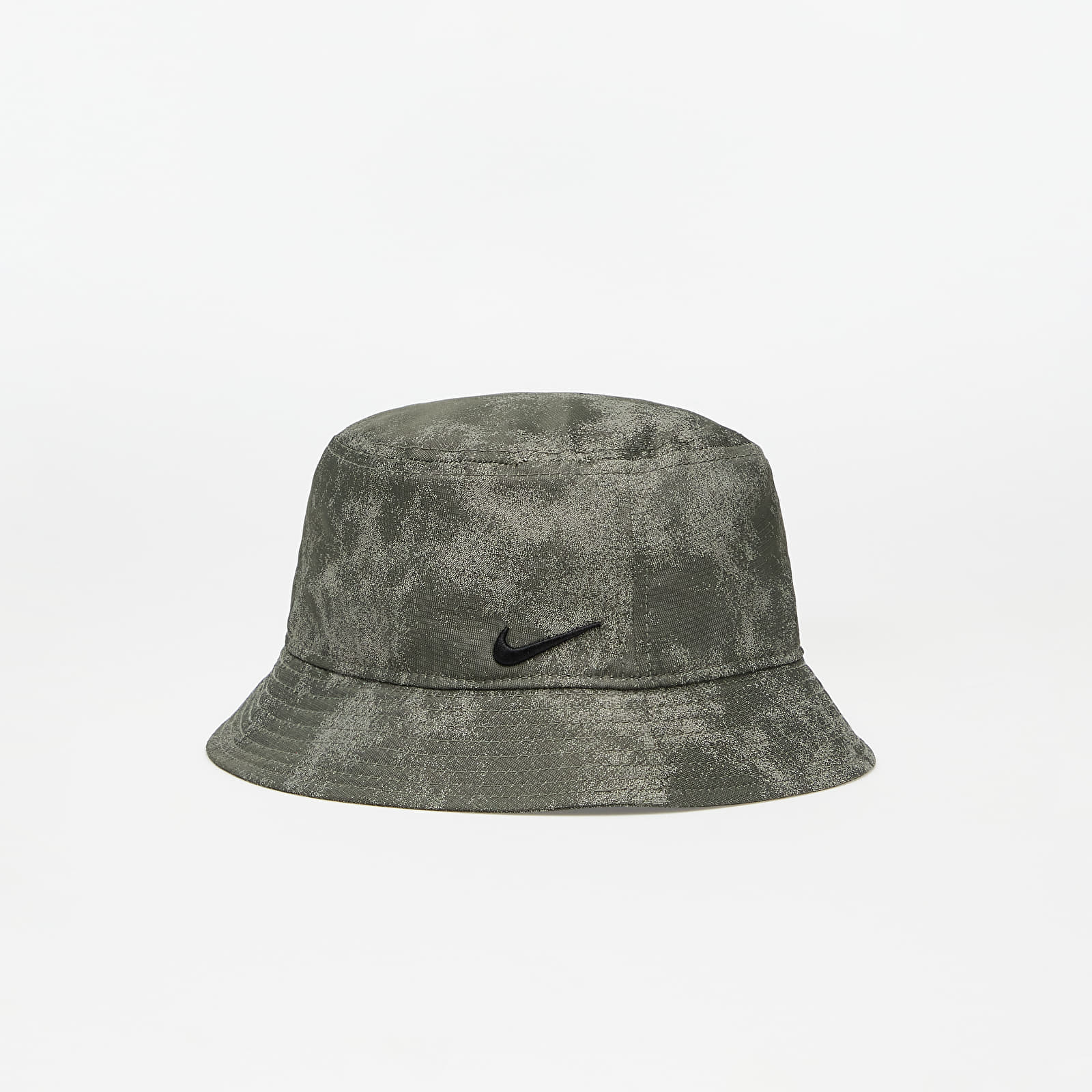 Nikelab shop bucket hat