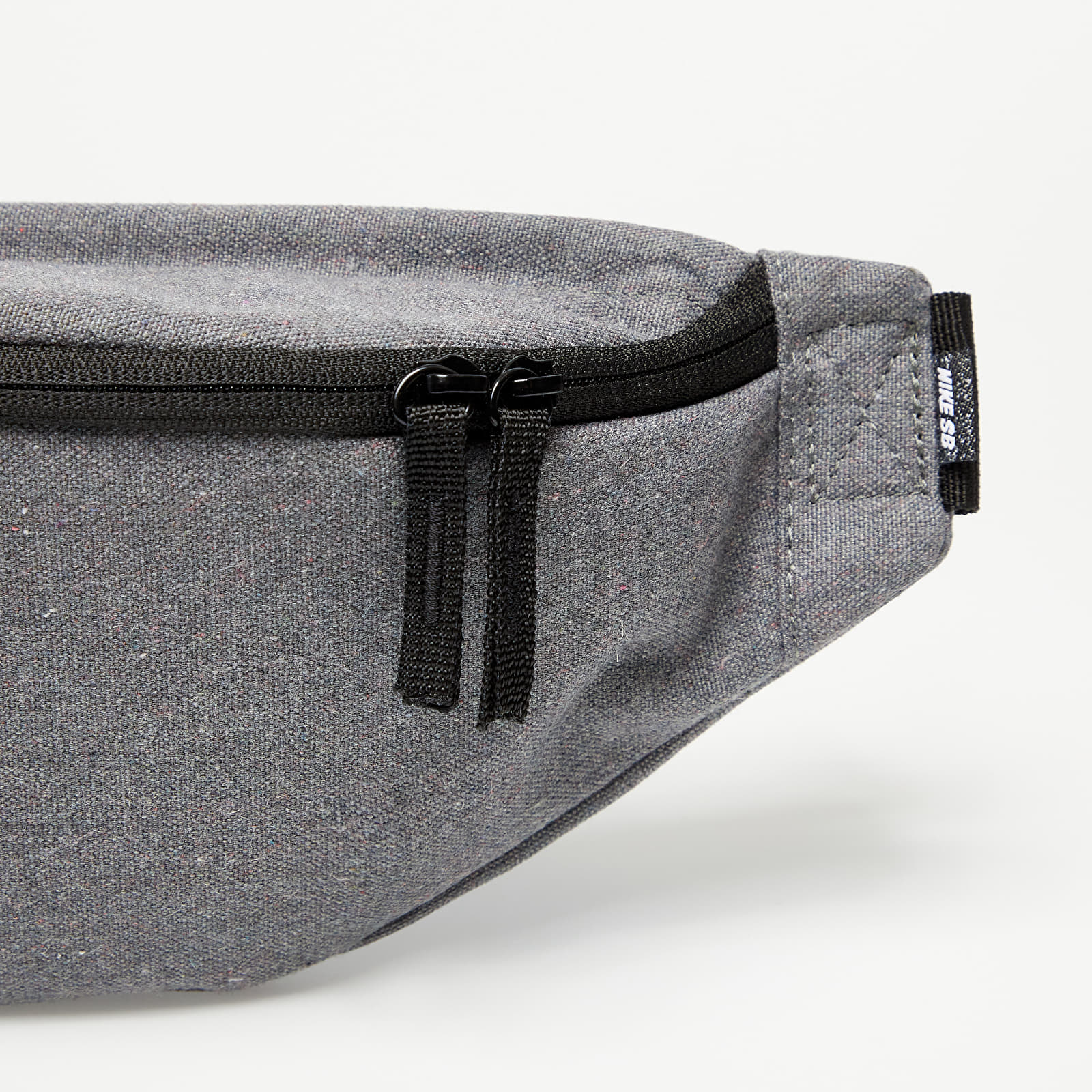 Nike grey deals fanny pack