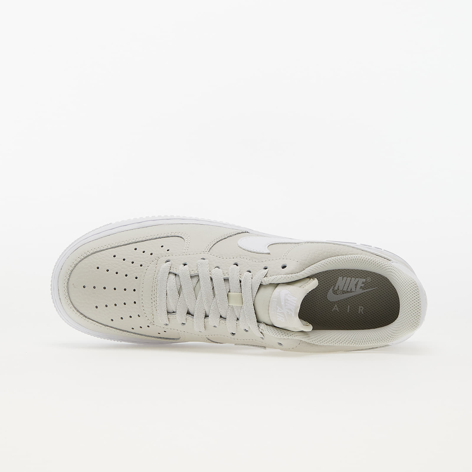 Herren Sneaker und Schuhe Nike Air Force 1 '07 Light Bone/ White