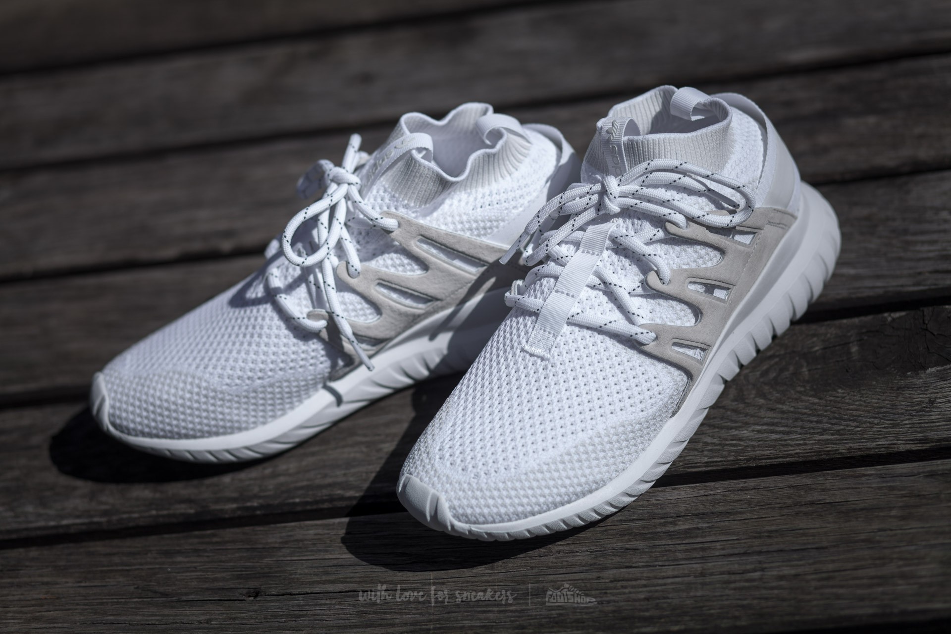 Chaussure top tubular nova
