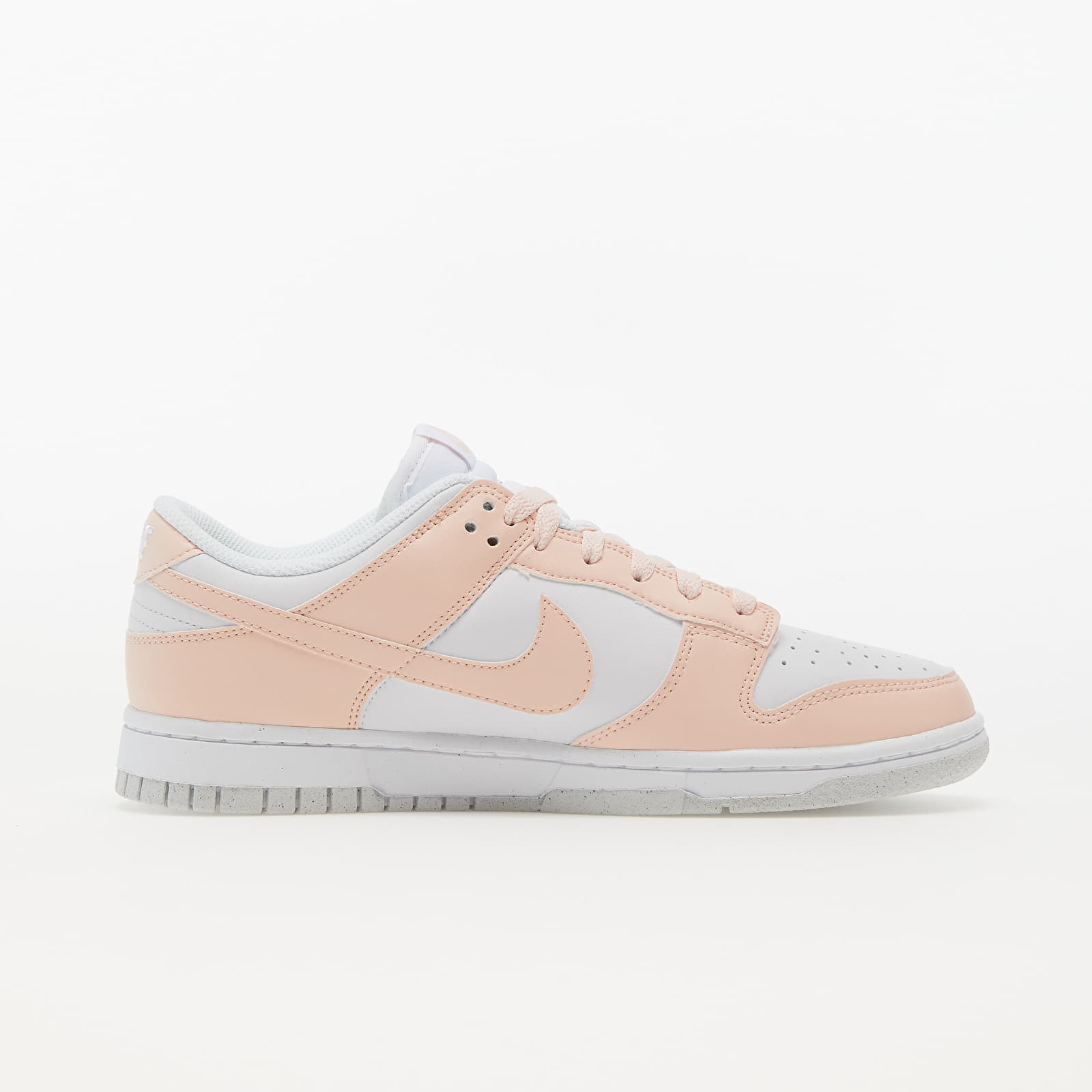 Γυναικεία παπούτσια Nike W Dunk Low Next Nature White/ Pale Coral
