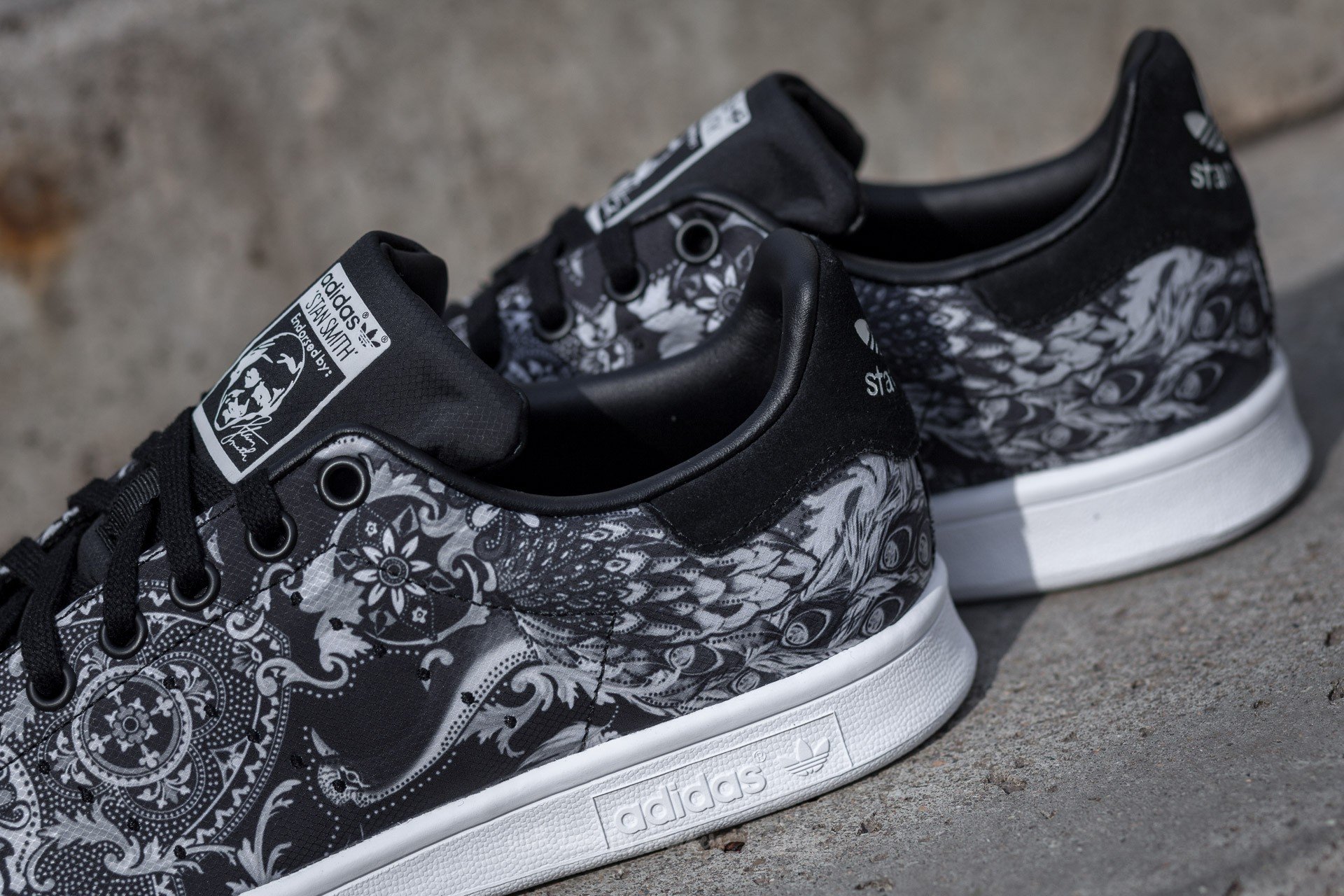 Adidas originals womens stan smith trainers core deals black/core black/supplier colour