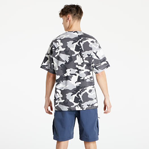 Nike camo swoosh t shirt deals