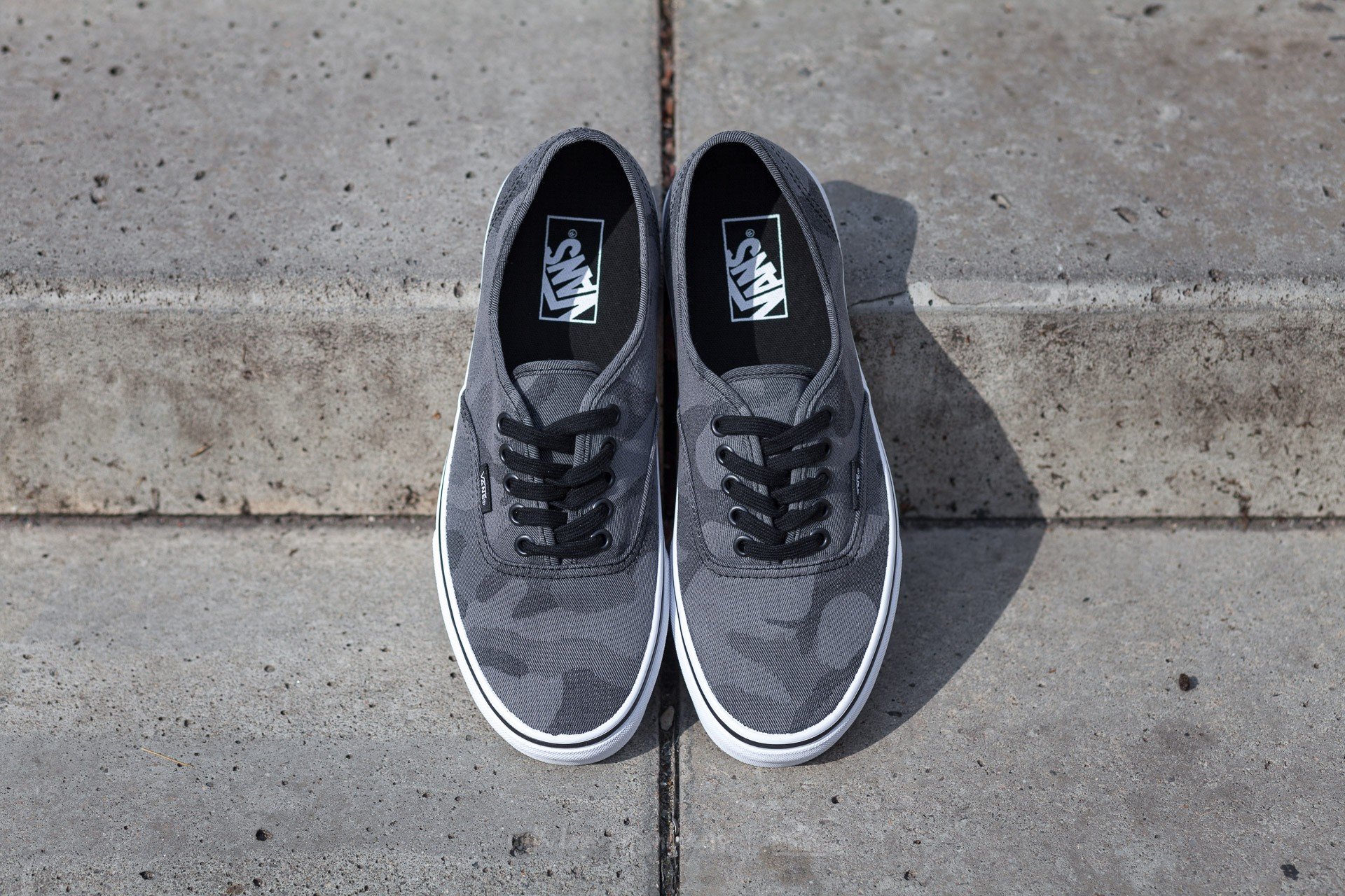 Vans authentic camo jacquard online