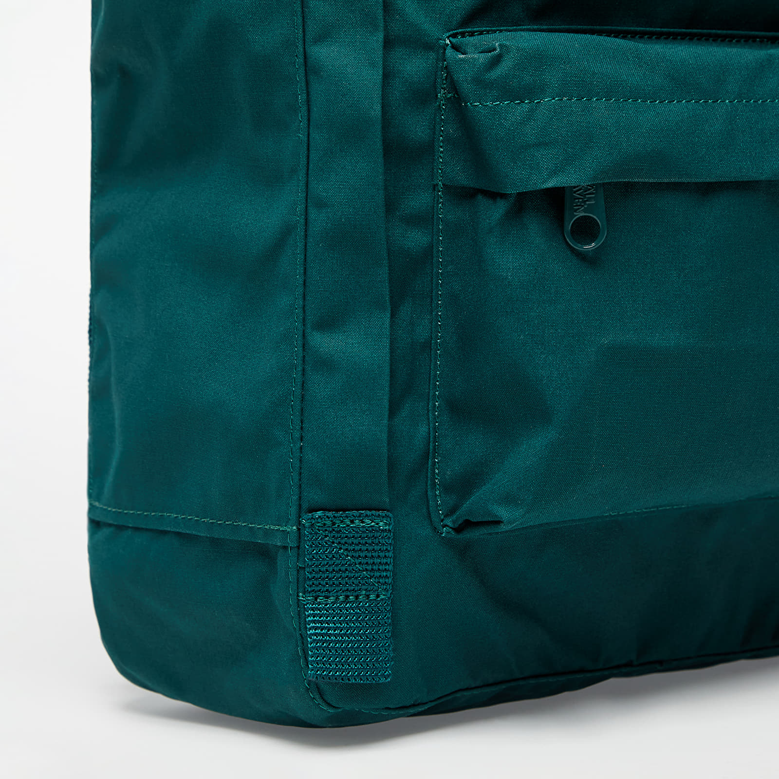 Dark green fjallraven discount