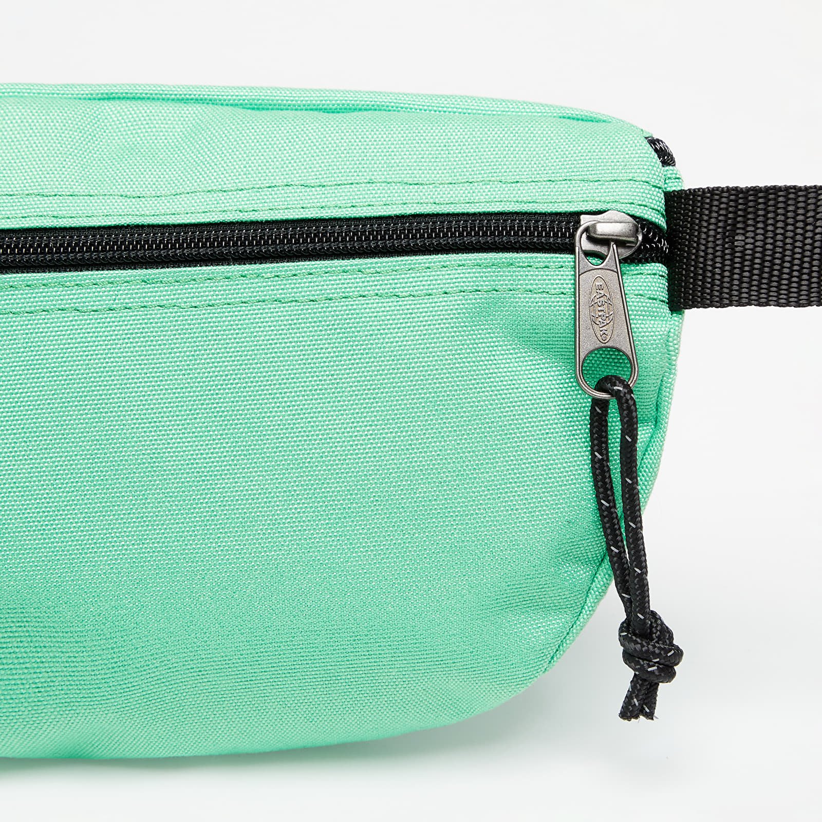 Hippe vesker EASTPAK Springer Clover Green