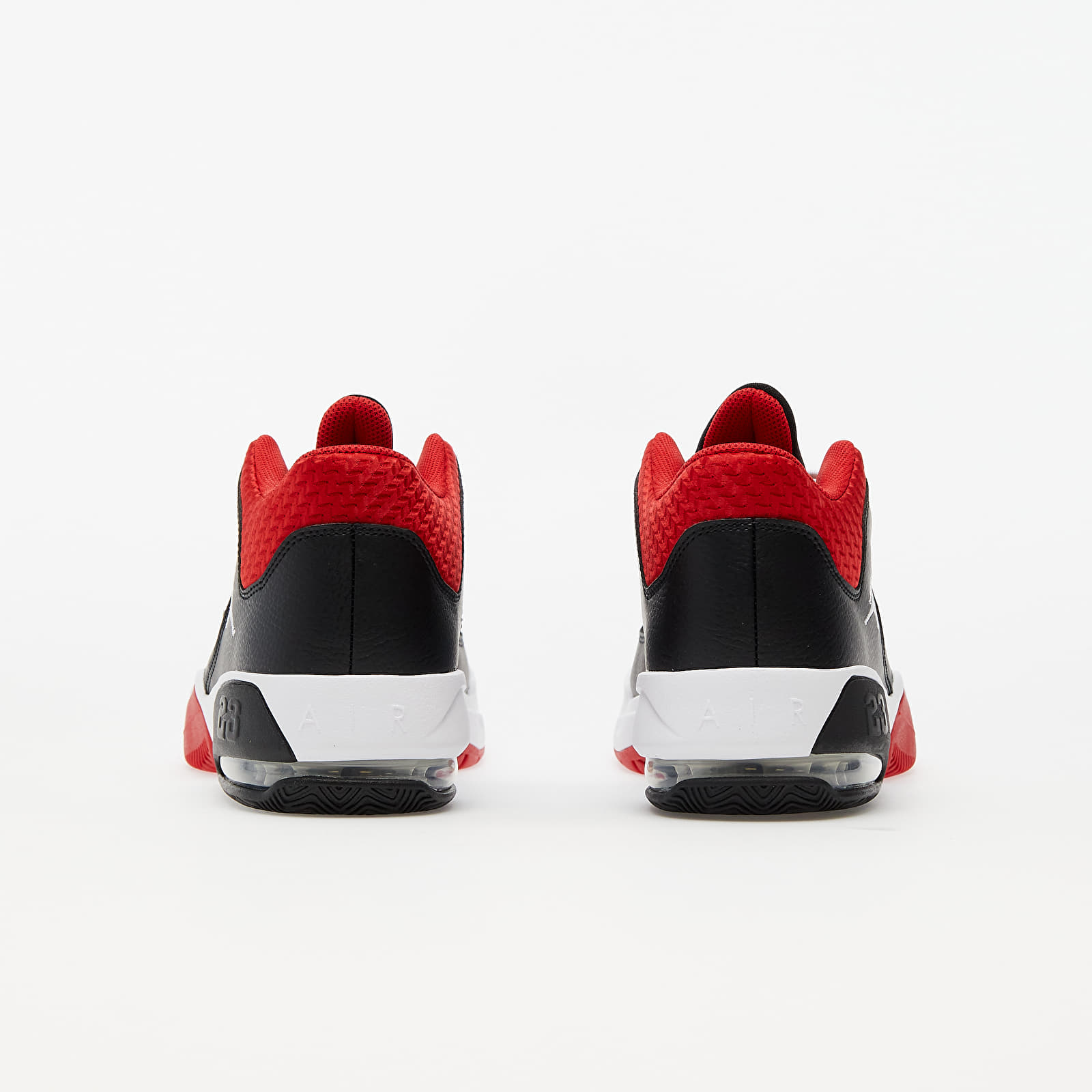 Férfi cipők Jordan Max Aura 3 Black/ White-University Red