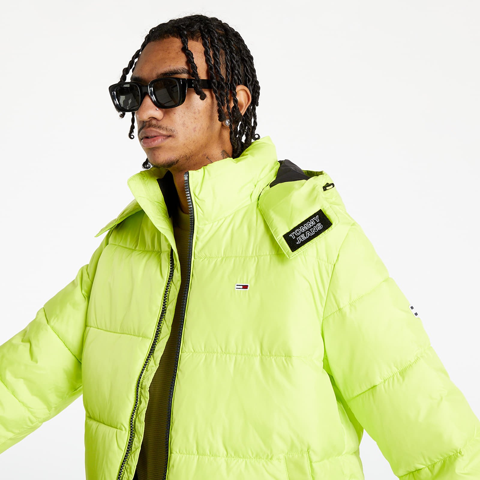 Tommy jeans neon jacket 2025