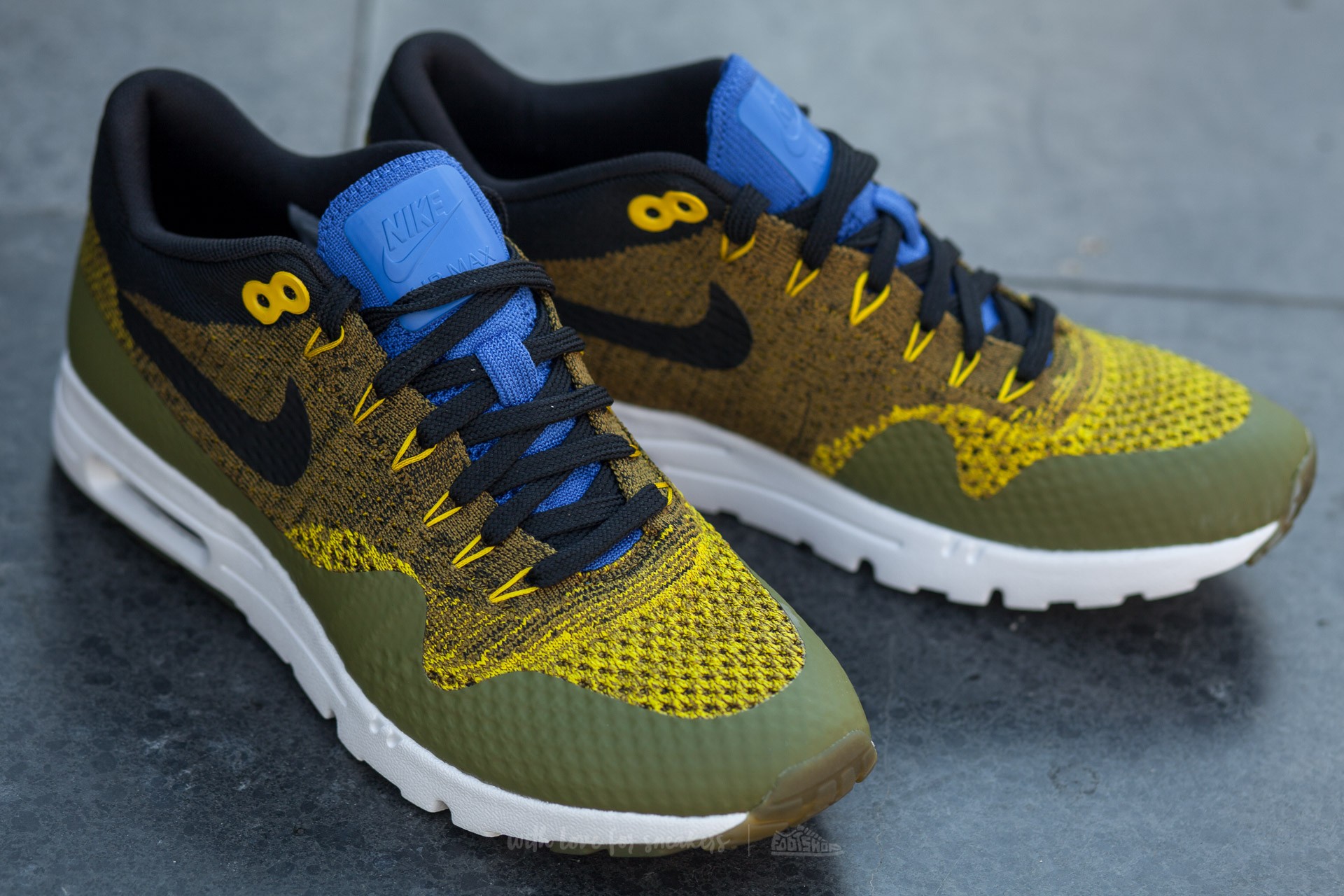 Damen Sneaker und Schuhe Nike W Air Max 1 Ultra Flyknit Olive Flak Black Game Royal Footshop