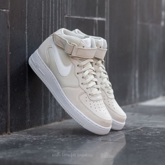 Nike Air Force 1 Mid 07