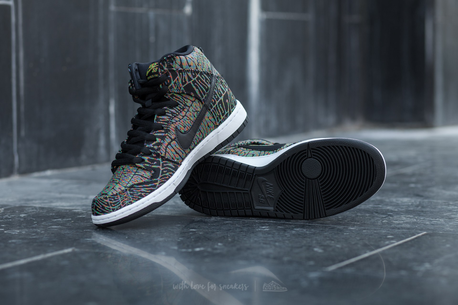 Herren Sneaker und Schuhe Nike Dunk High Premium SB Black/ Black-Rainbow-White