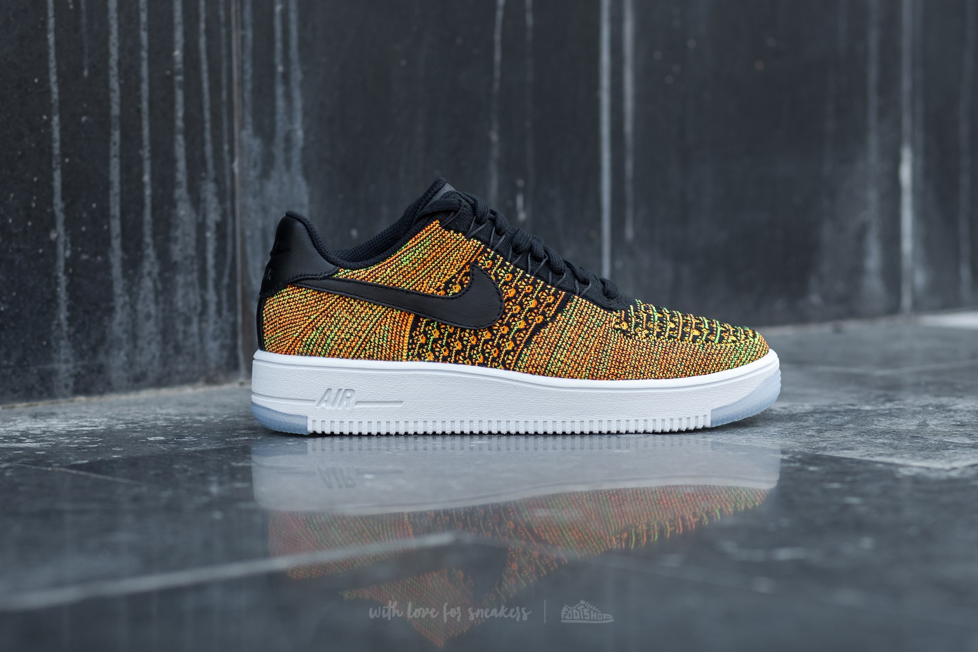 Nike air force 1 ultra flyknit mens orange deals