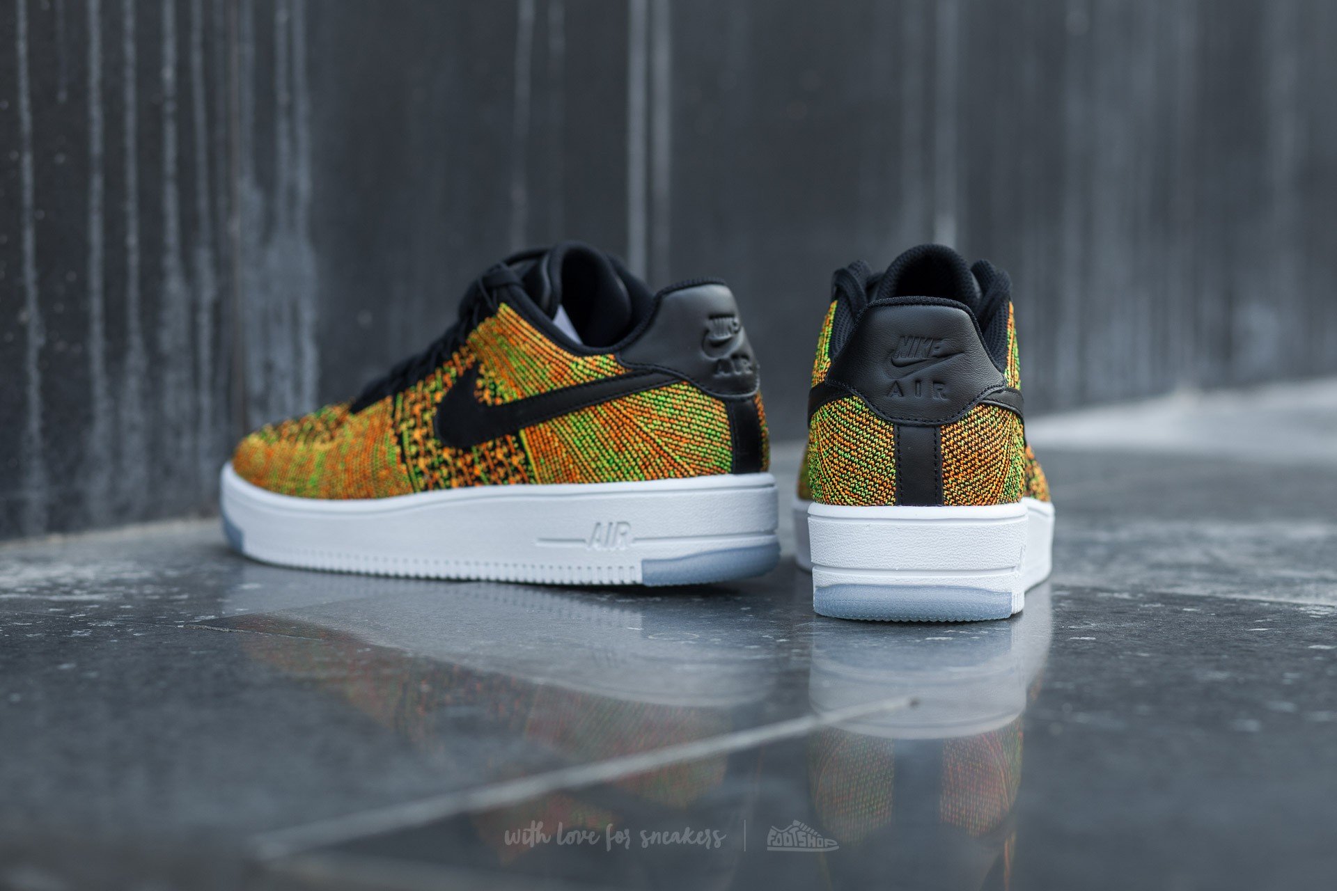 Air force 1 flyknit orange shop