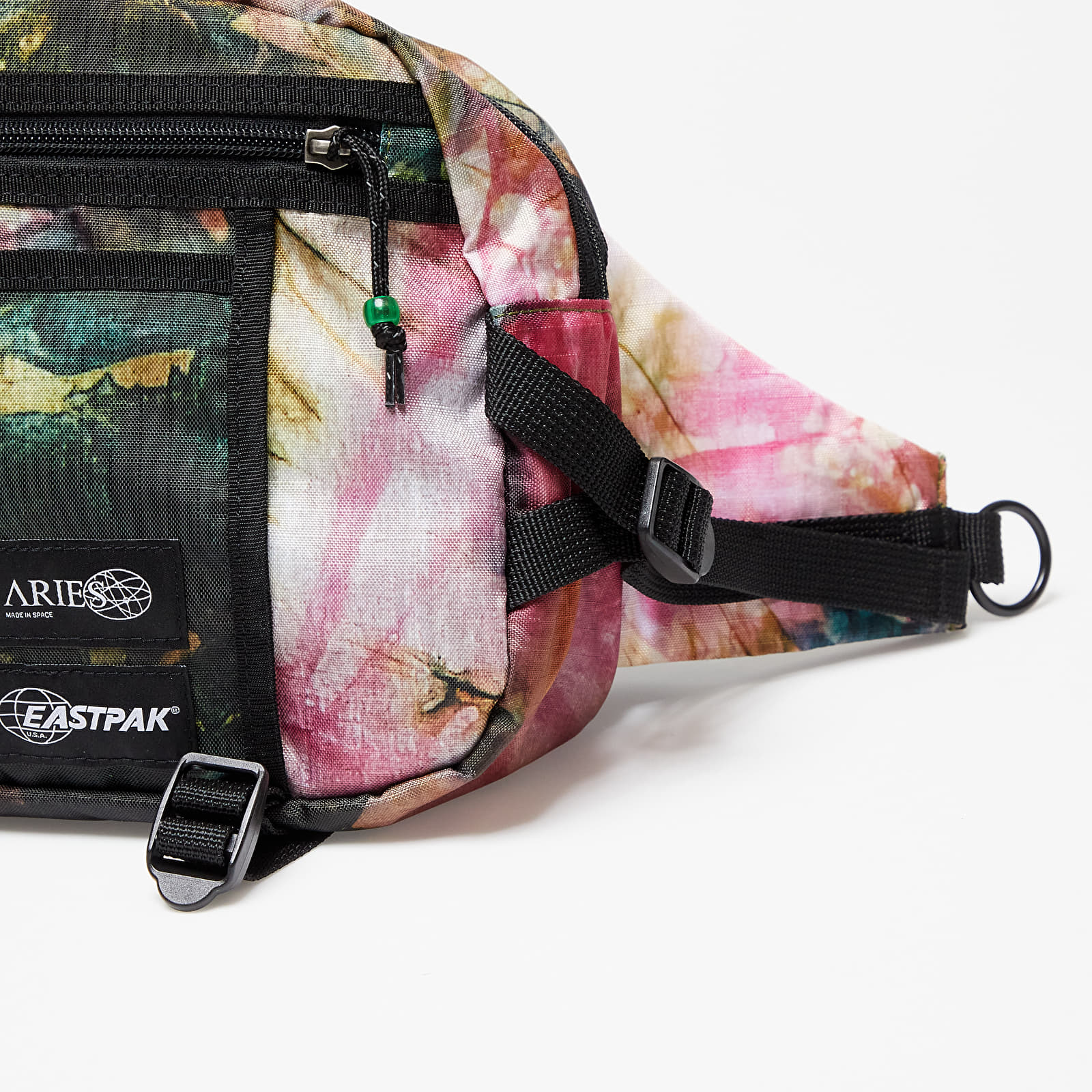 Buy Unisex Eastpak X Aries Arise Vest EK0A5B9NN10 in Aries