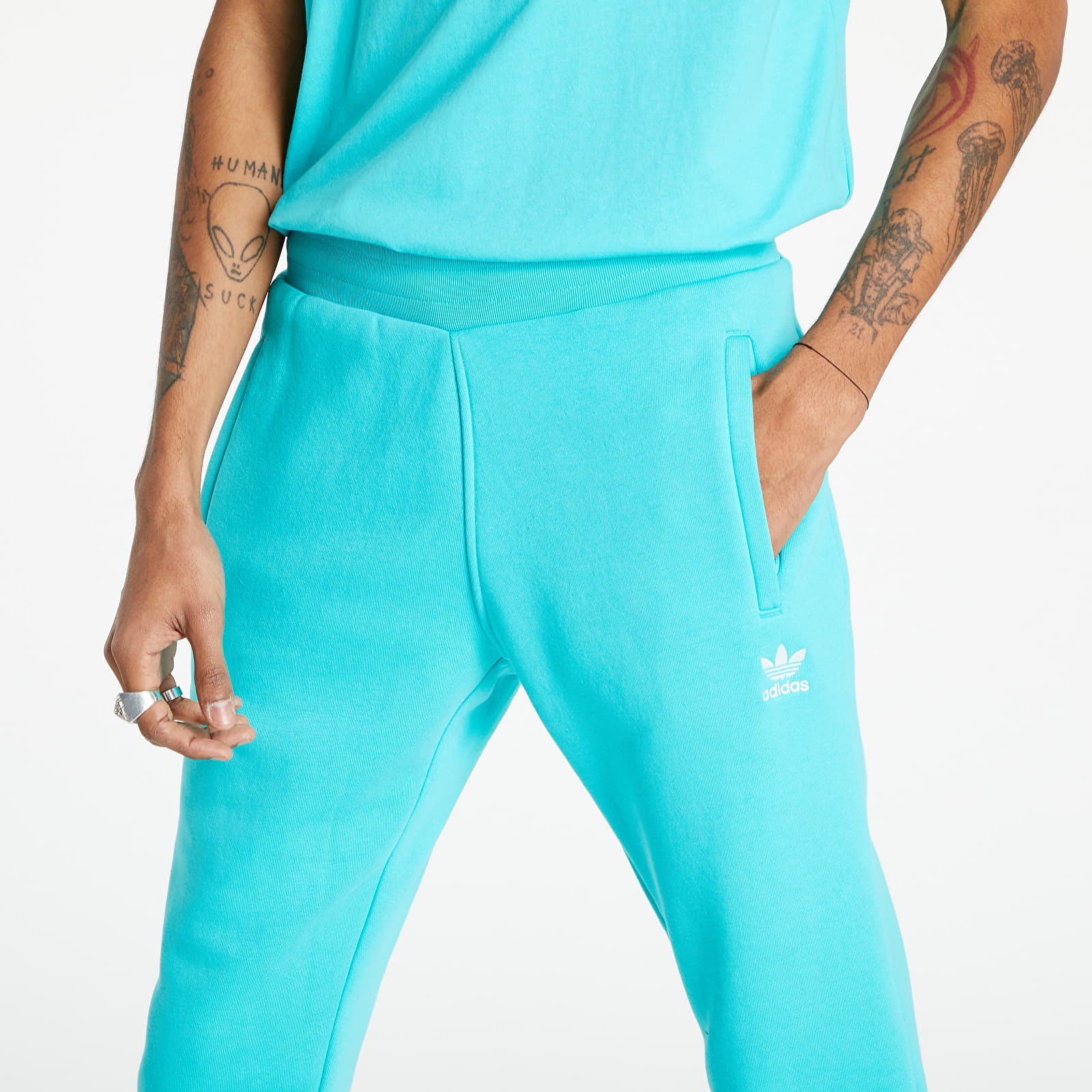 Pantalones adidas Essentials Pants Semi Mint Rush
