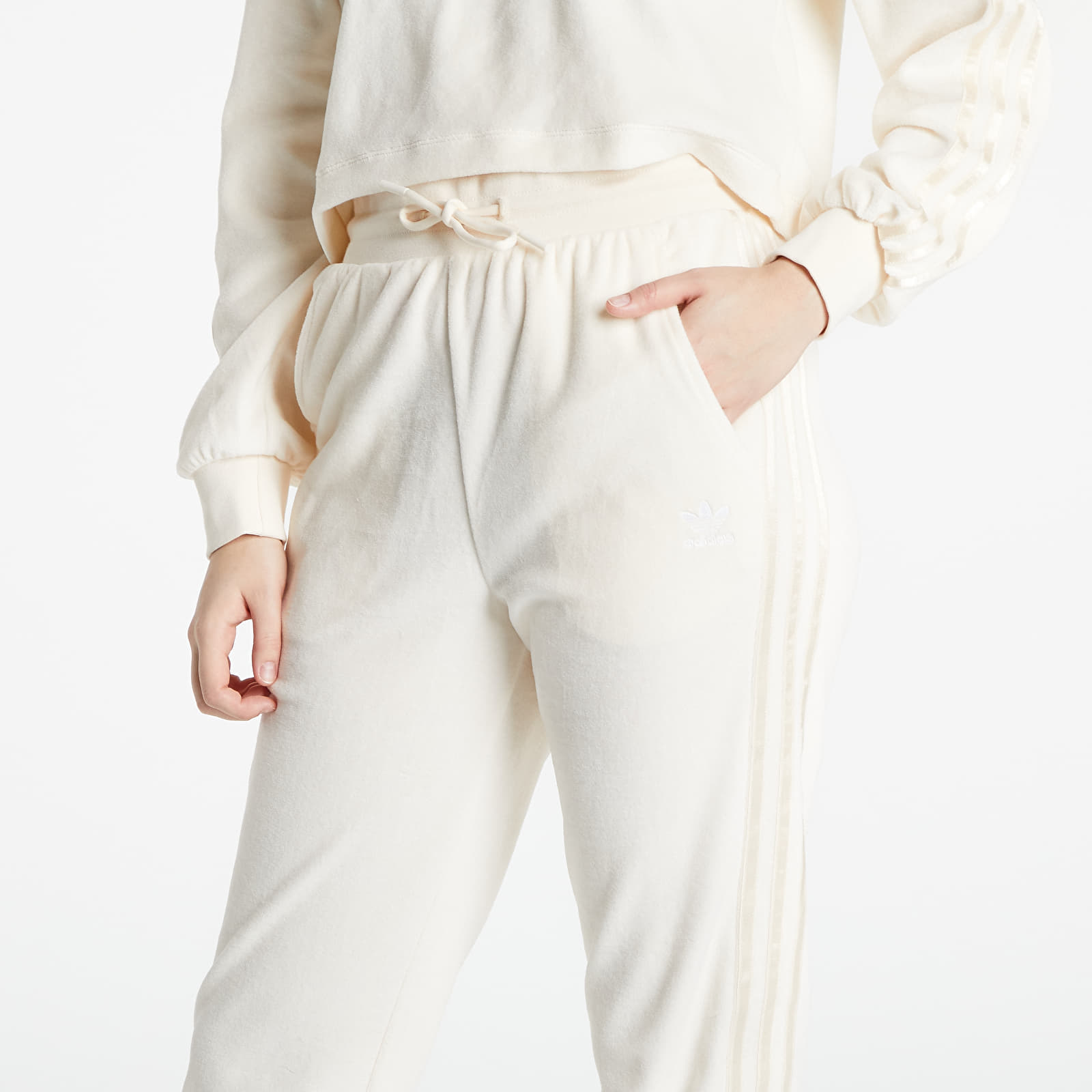 Pants and jeans adidas Slim Jogger Wonder White
