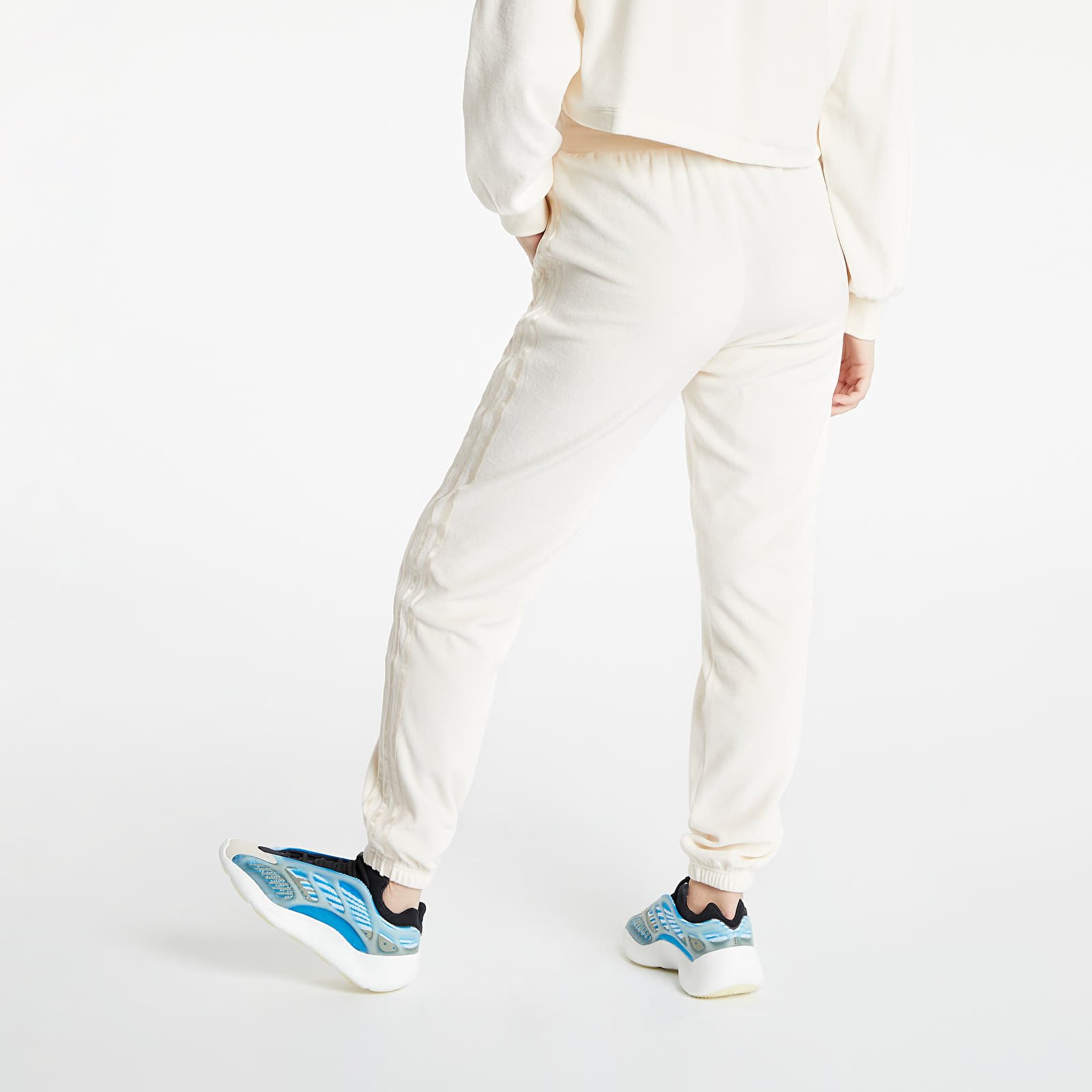 Pants and jeans adidas Slim Jogger Wonder White