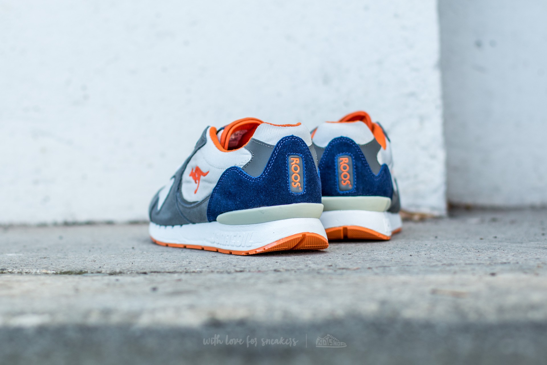 Buty męskie KangaROOS Coil-R2 Mid Grey/ It Grey