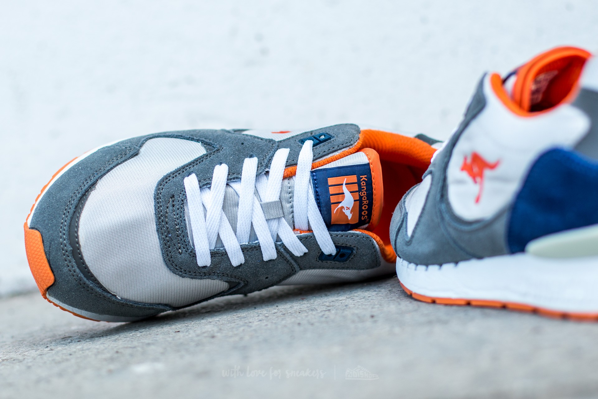 Buty męskie KangaROOS Coil-R2 Mid Grey/ It Grey