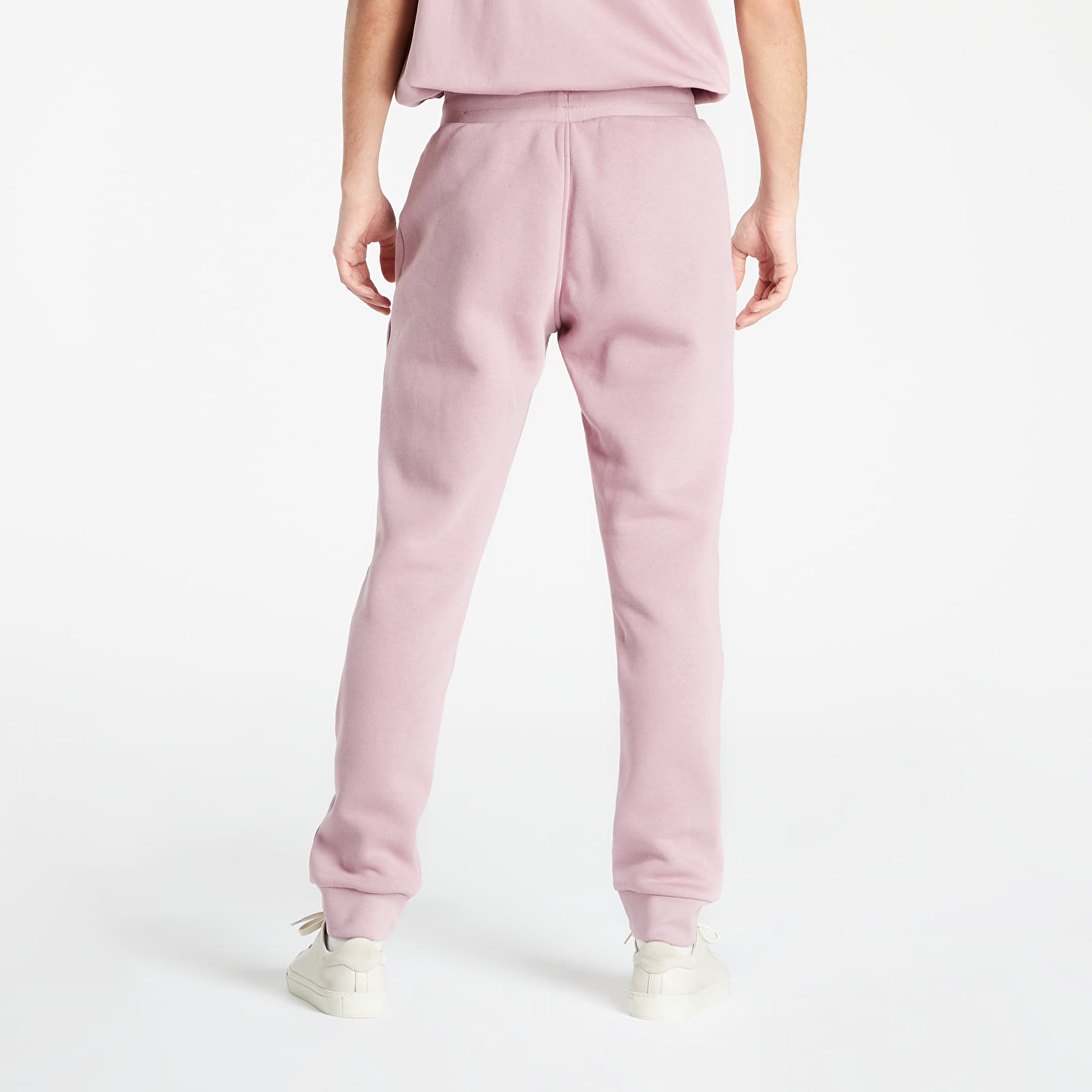 Traperice i hlače adidas Essentials Pants Magic Mauve