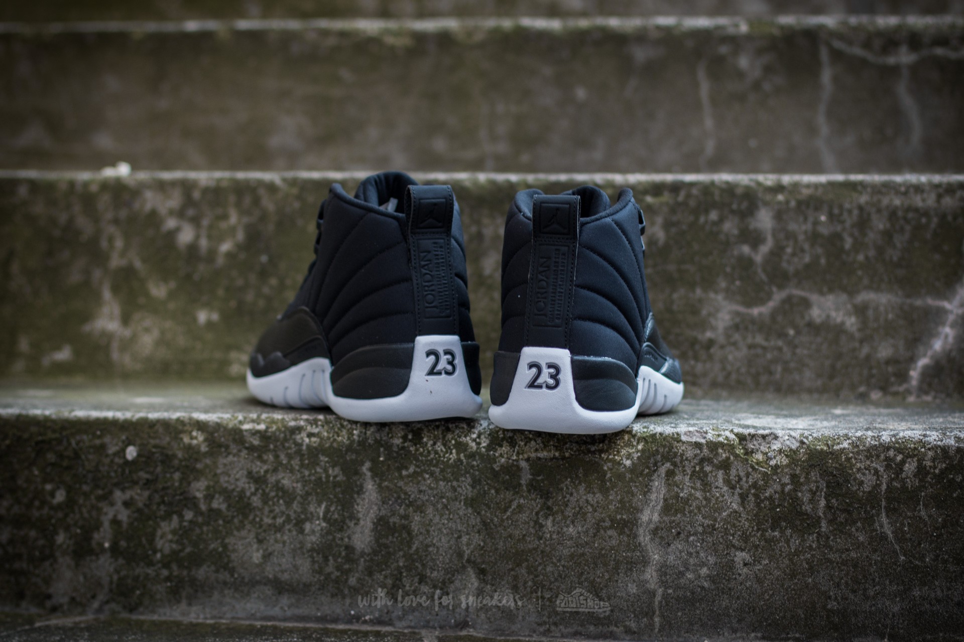 Scarpe uomo Air Jordan 12 Retro Black/ Gym Red-White