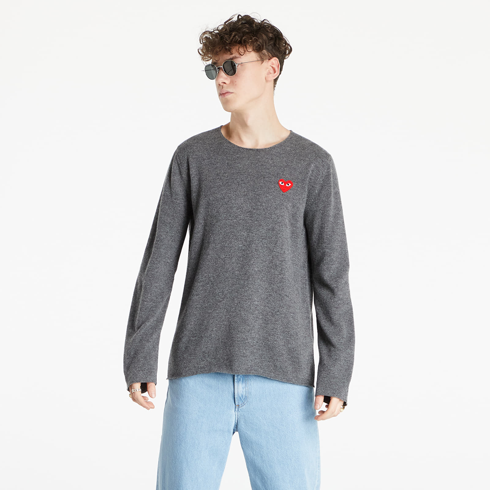 Kapucnis pulcsik Comme des Garçons PLAY Red Heart Crewneck Jumper Mid Grey
