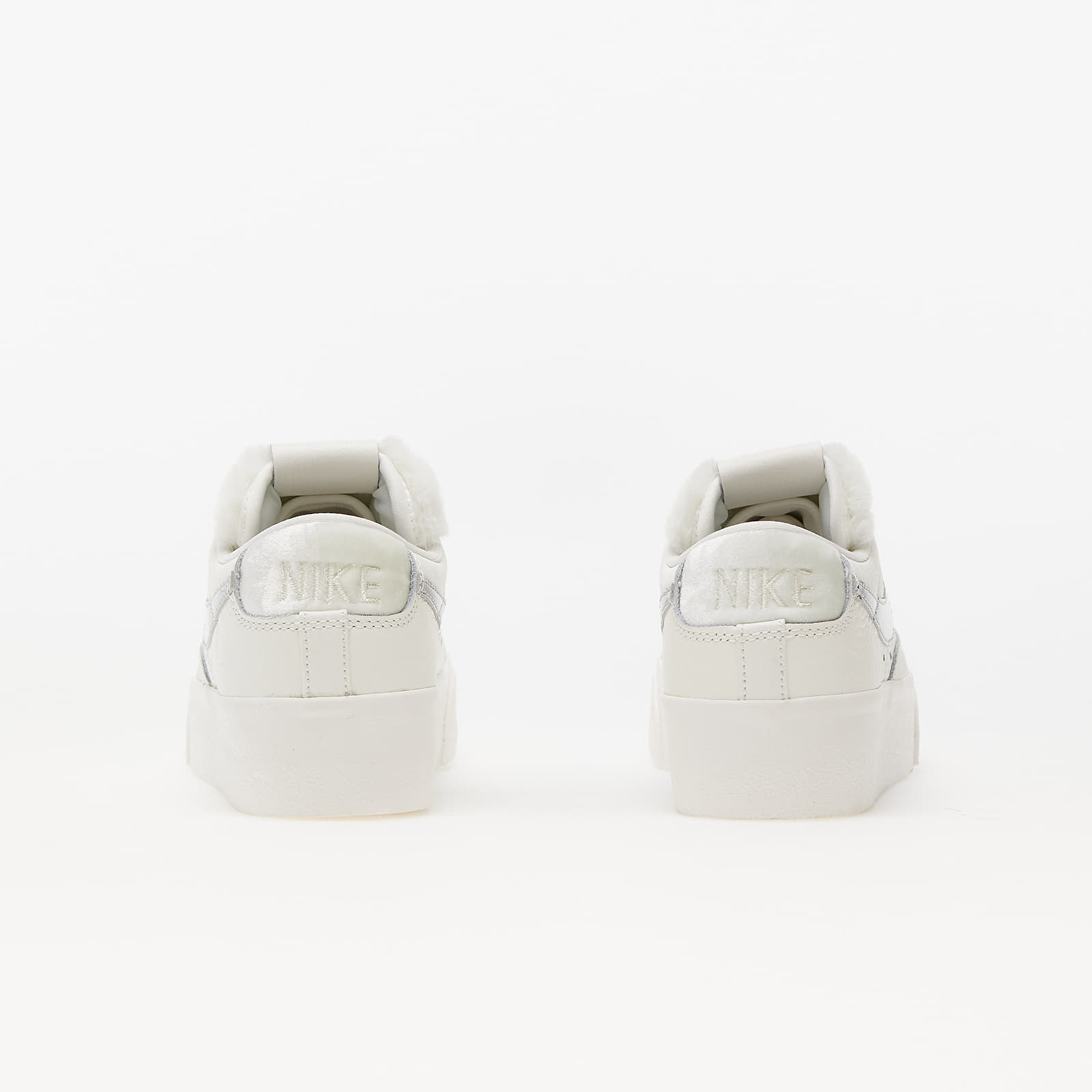 Zapatillas mujer NIke Wmns Blazer Low Platform Sail/ Metallic Silver