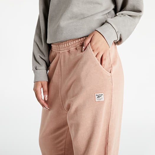Pants and jeans Reebok Classics Natural Dye Sm Ft Pants Cancor Footshop
