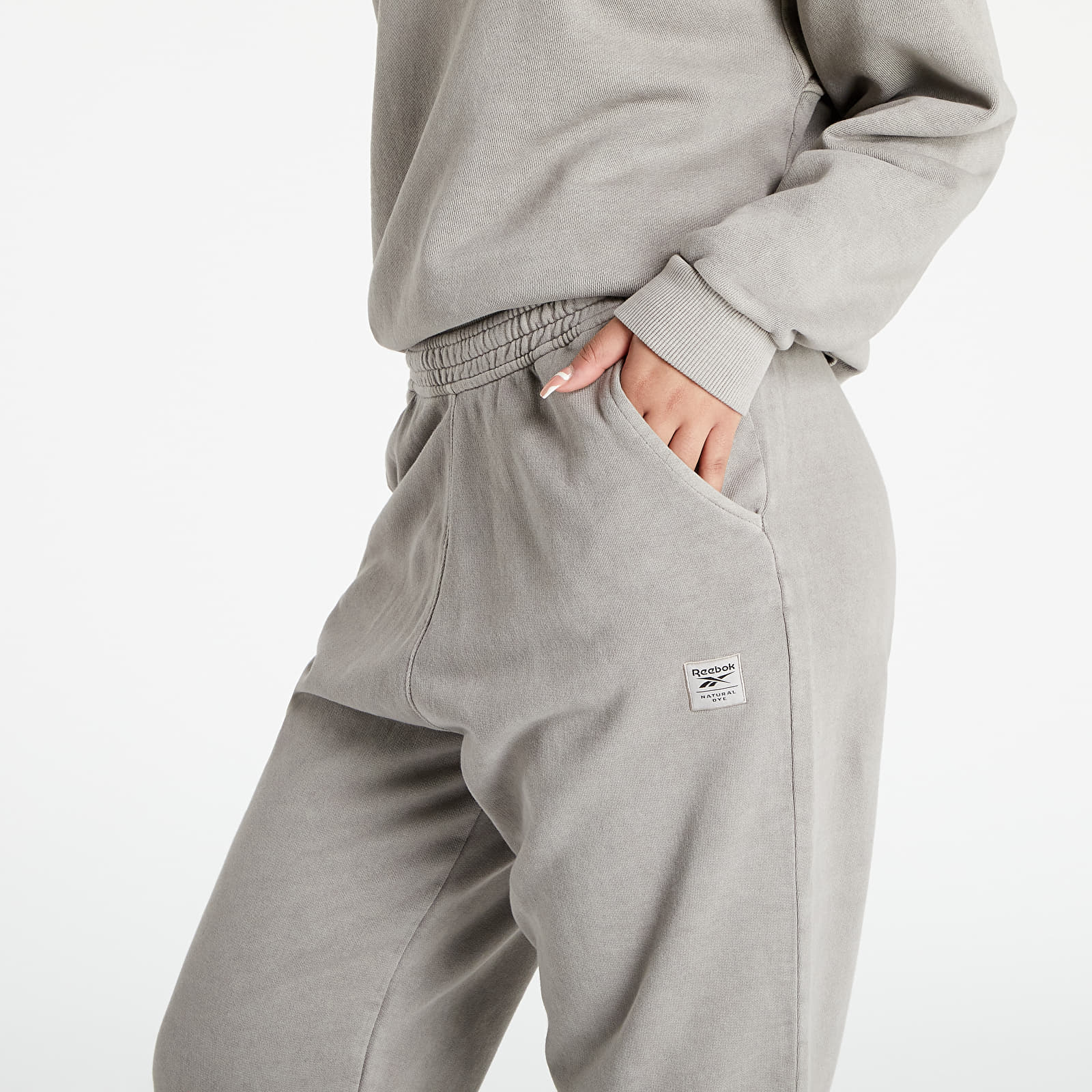 Pantalones Reebok Classics Natural Dye Sm Ft Pants Bougry
