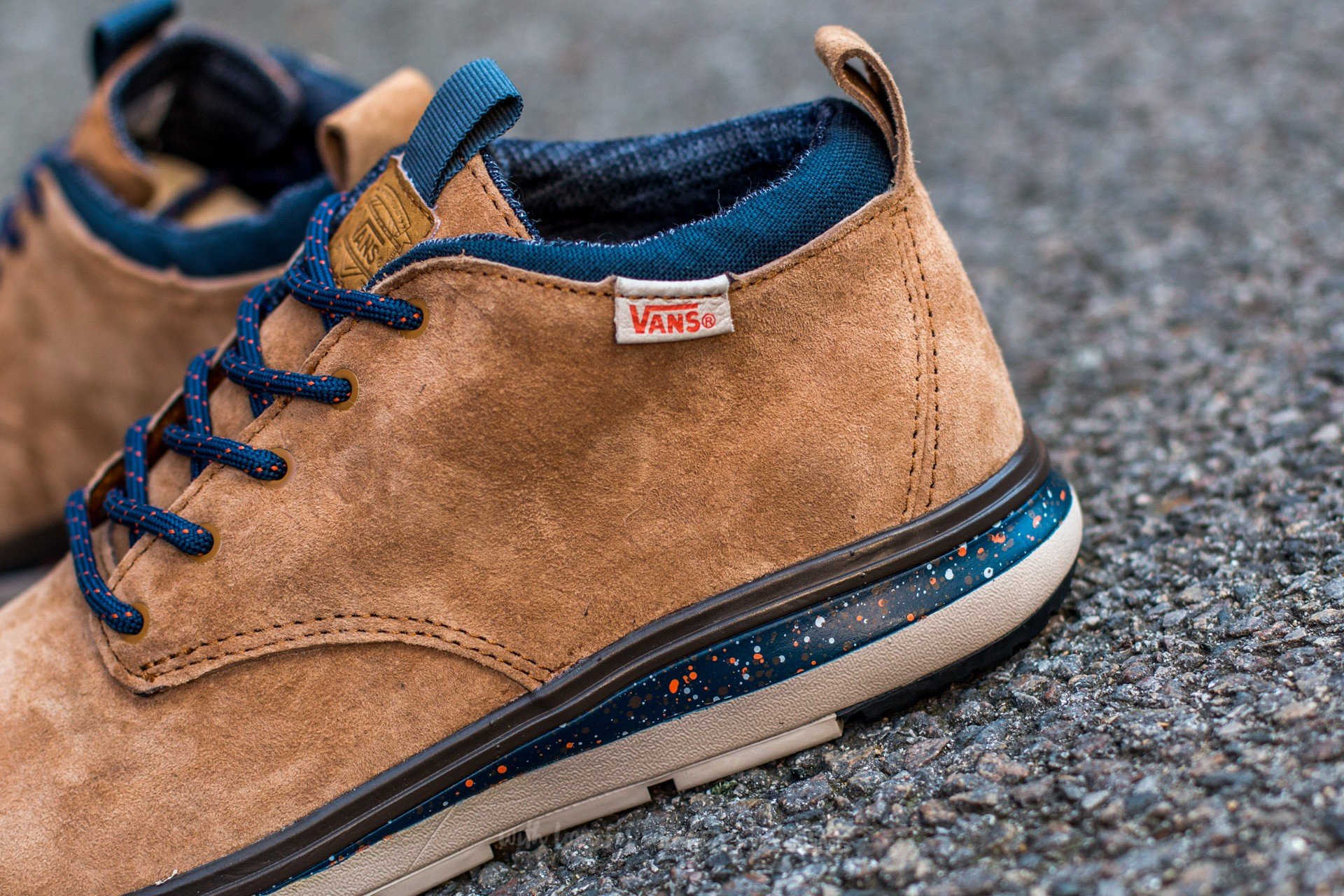 Men s shoes Vans Iso 3 Mid MTE Cathay Spice Hummus Footshop